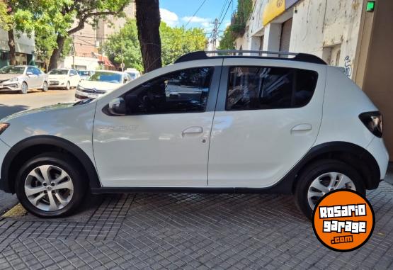 Autos - Renault Sandero stepway privilege 2015 Nafta 110000Km - En Venta