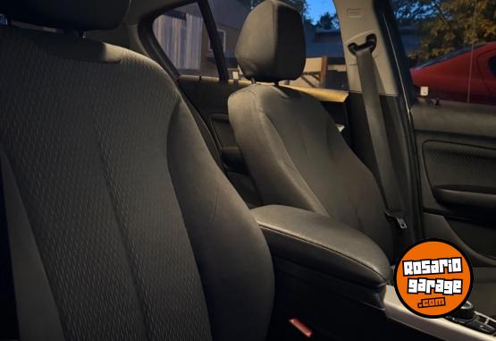 Autos - Bmw 118i active 2017 Nafta 118000Km - En Venta