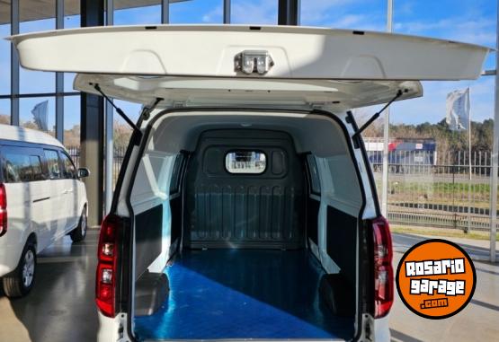 Utilitarios - Shineray Shineray M7 Furgón 2026 Nafta 0Km - En Venta
