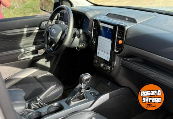 Camionetas - Ford Ranger XLT 2024 Diesel 45250Km - En Venta