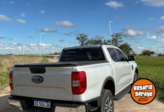 Camionetas - Ford Ranger XLT 2024 Diesel 45250Km - En Venta