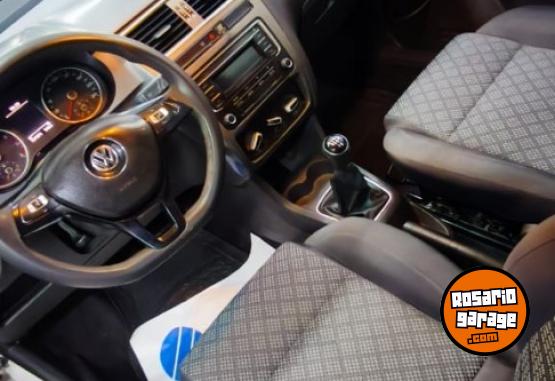 Autos - Volkswagen SURAN CONFORTLINE 2017 GNC 157000Km - En Venta