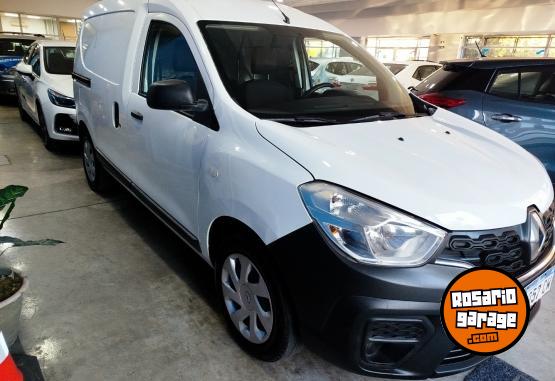 Utilitarios - Renault Kangoo furg�n 1.6 2023 Nafta 108000Km - En Venta