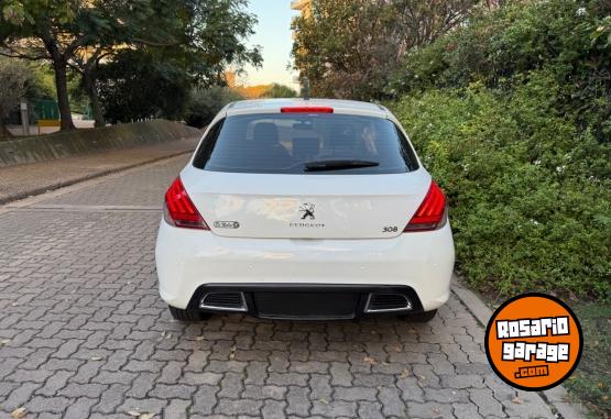 Autos - Peugeot 308 Active 1.6 2017 Nafta 82000Km - En Venta