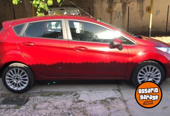 Autos - Ford Fiesta SE PLUS 2017 Nafta 80000Km - En Venta