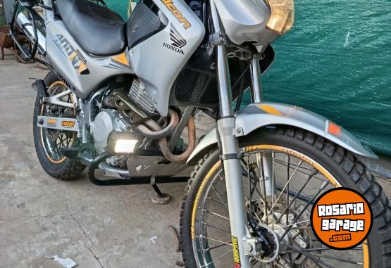 Motos - Honda Falc�n 2013 Nafta 36000Km - En Venta