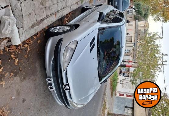 Autos - Peugeot 206 2004 Diesel 216000Km - En Venta