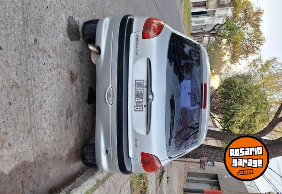 Autos - Peugeot 206 2004 Diesel 216000Km - En Venta