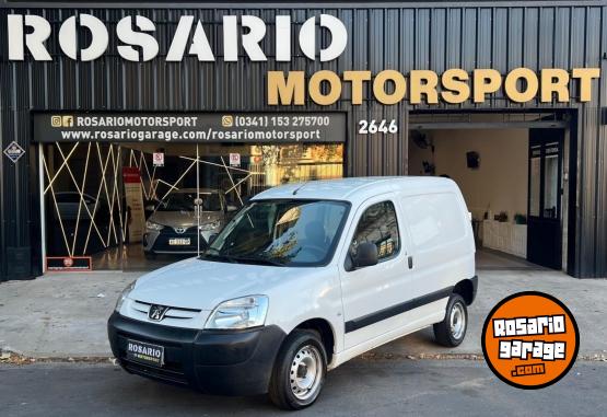 Utilitarios - Peugeot Partner 2017 Nafta 82000Km - En Venta