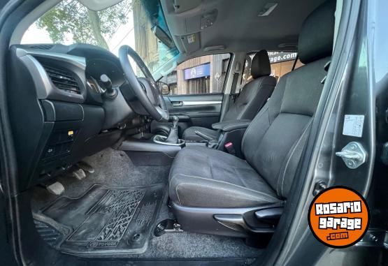 Camionetas - Toyota Hilux 2022 Diesel 100000Km - En Venta