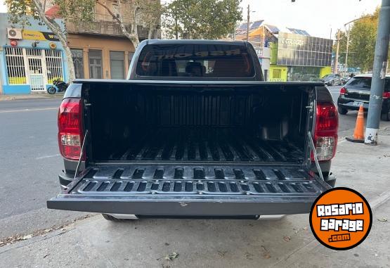Camionetas - Toyota Hilux 2022 Diesel 100000Km - En Venta