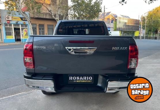 Camionetas - Toyota Hilux 2022 Diesel 100000Km - En Venta