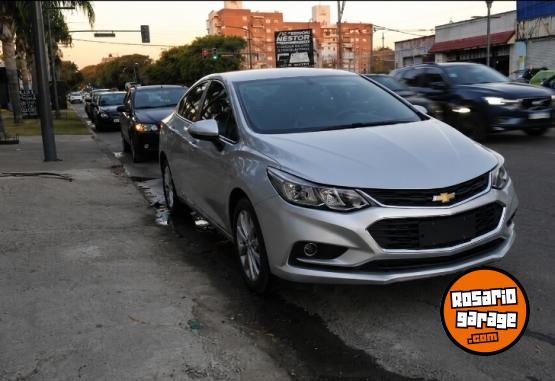 Autos - Chevrolet Cruze LT 2018 Nafta 100000Km - En Venta