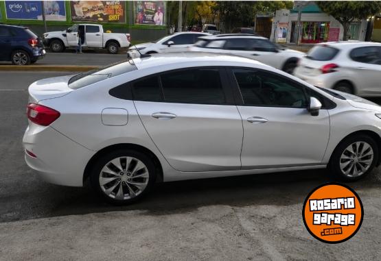 Autos - Chevrolet Cruze LT 2018 Nafta 100000Km - En Venta