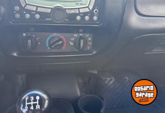 Camionetas - Ford Ranger 3.0 2012 Diesel 215000Km - En Venta