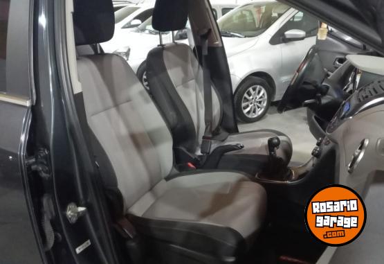 Autos - Chevrolet TRACKER 2017 Nafta 150000Km - En Venta