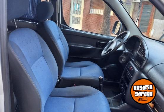 Utilitarios - Peugeot Partner 2009 Diesel 250000Km - En Venta