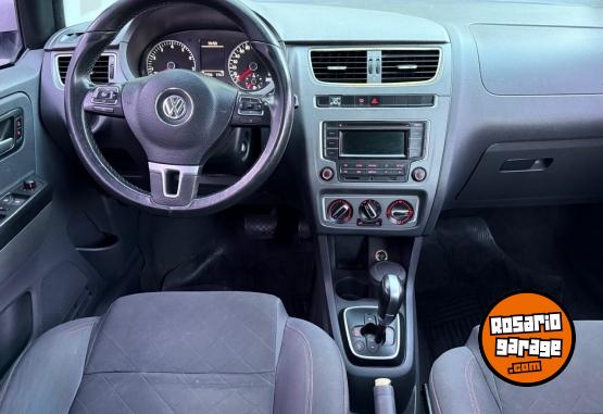 Autos - Volkswagen Suran Highline i-motion 2013 GNC - En Venta