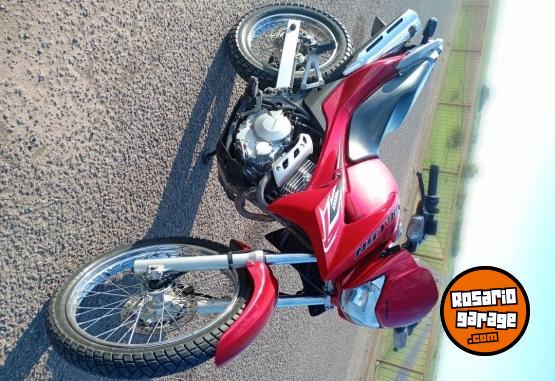 Motos - Honda Falcon 400 2015 Nafta 18000Km - En Venta