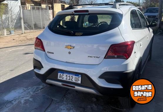 Autos - Chevrolet Onix Activ 2017 Nafta 188000Km - En Venta