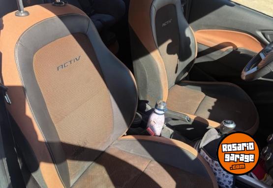Autos - Chevrolet Onix Activ 2017 Nafta 188000Km - En Venta