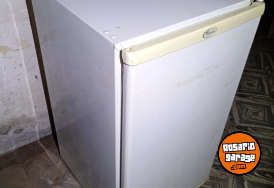 Hogar - Heladera bajo mesada Whirlpool � Funciona perfecto - En Venta