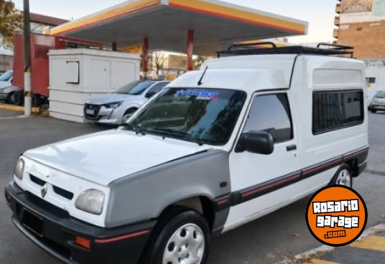 Utilitarios - Renault Express, kangoo, fiorino 1999 Diesel 275000Km - En Venta
