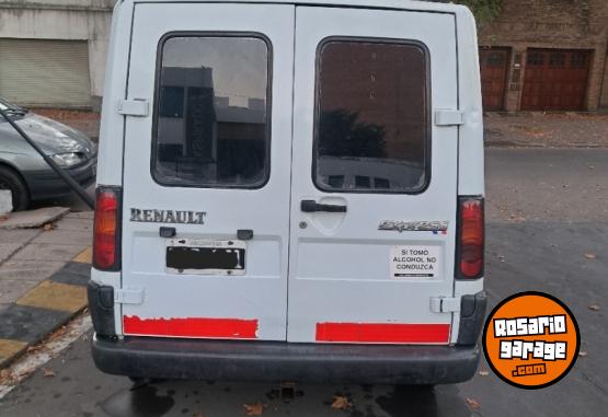 Utilitarios - Renault Express, kangoo, fiorino 1999 Diesel 275000Km - En Venta