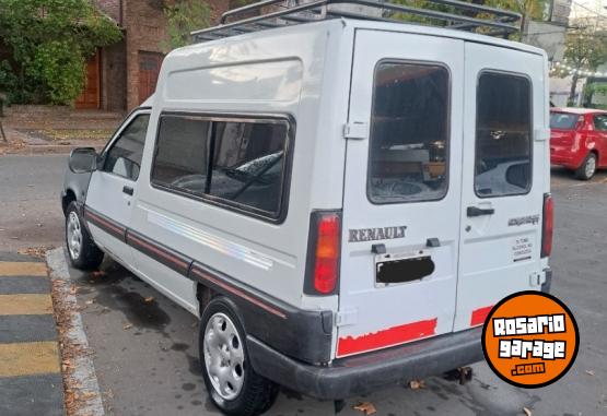 Utilitarios - Renault Express, kangoo, fiorino 1999 Diesel 275000Km - En Venta