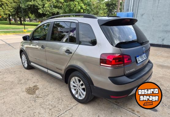 Autos - Volkswagen SURAN TRACK 1.6L 2018 GNC 110000Km - En Venta