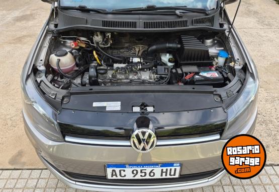 Autos - Volkswagen SURAN TRACK 1.6L 2018 GNC 110000Km - En Venta