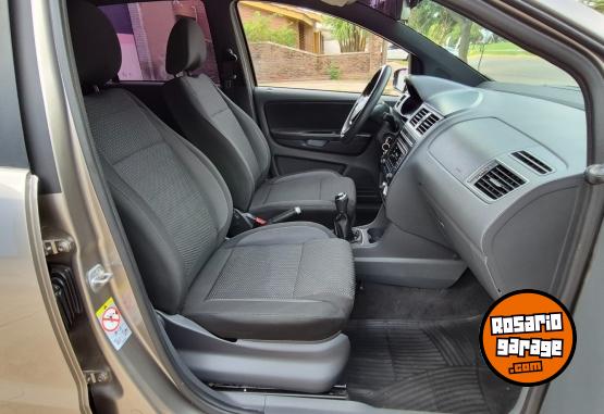 Autos - Volkswagen SURAN TRACK 1.6L 2018 GNC 110000Km - En Venta