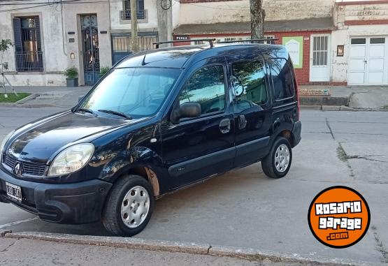 Utilitarios - Renault Kangoo 2012 GNC 225000Km - En Venta
