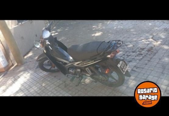 Motos - Yamaha NEW CRYPTON 2014 Nafta 46000Km - En Venta
