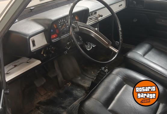 Autos - Renault R12 1983 Nafta 98000Km - En Venta