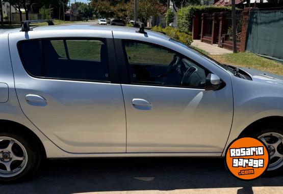 Autos - Renault Sandero 1.6 8V 2017 GNC 126000Km - En Venta