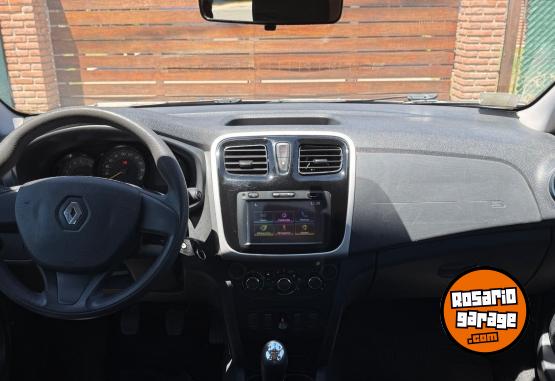 Autos - Renault Sandero 1.6 8V 2017 GNC 126000Km - En Venta
