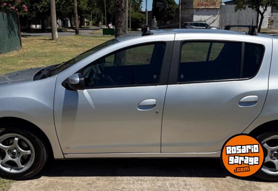 Autos - Renault Sandero 1.6 8V 2017 GNC 126000Km - En Venta
