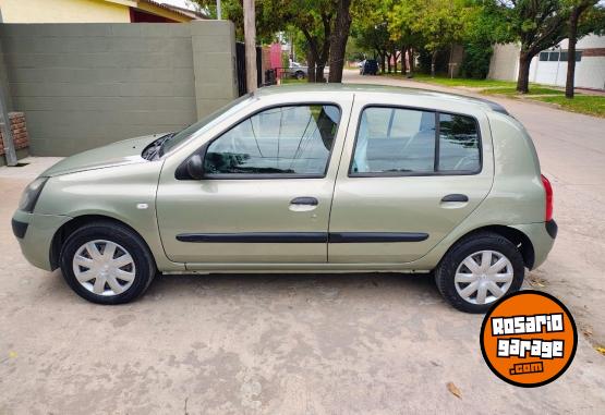 Autos - Renault Clio 2004 Nafta 124000Km - En Venta