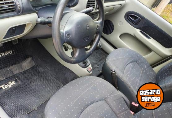 Autos - Renault Clio 2004 Nafta 124000Km - En Venta