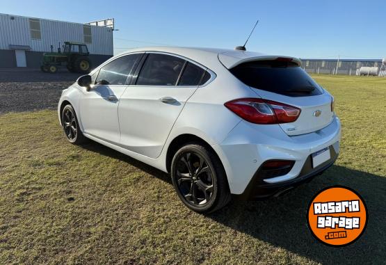 Autos - Chevrolet Cruze LTZ 2017 Nafta 98700Km - En Venta