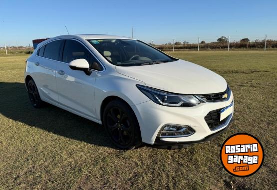 Autos - Chevrolet Cruze LTZ 2017 Nafta 98700Km - En Venta