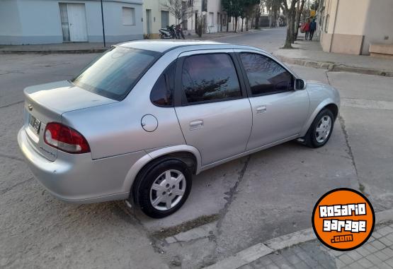 Autos - Chevrolet CORSA/ ASTRA 2014 GNC 140000Km - En Venta