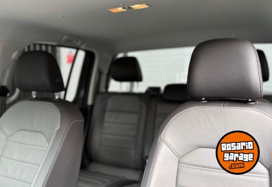 Camionetas - Volkswagen AMAROK HIGHLINE 2022 Diesel 21000Km - En Venta