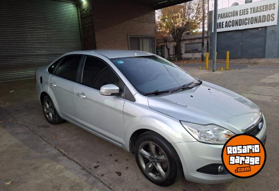 Autos - Ford Focus 2011 GNC 160000Km - En Venta