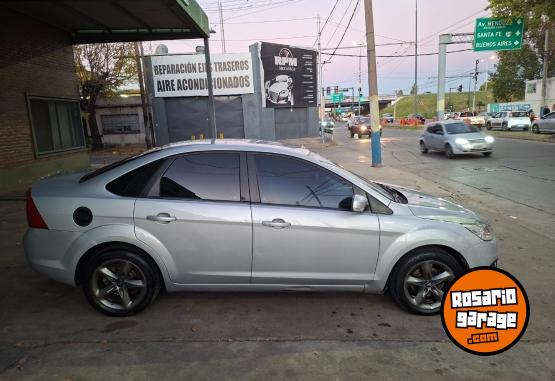 Autos - Ford Focus 2011 GNC 160000Km - En Venta