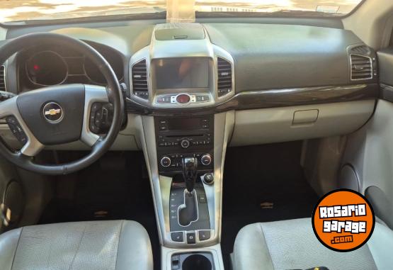 Camionetas - Chevrolet Captiva 7plazas ltz permu 2016 Diesel 108000Km - En Venta