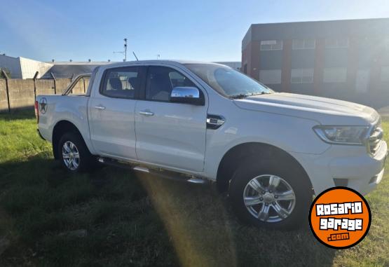 Camionetas - Ford Ranger xlt 2021 GNC 86000Km - En Venta