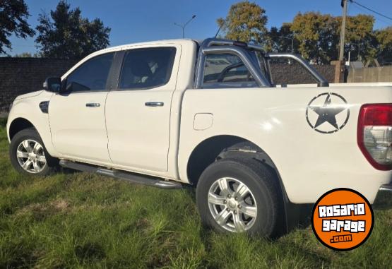 Camionetas - Ford Ranger xlt 2021 GNC 86000Km - En Venta
