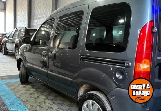 Utilitarios - Renault kangoo 2018 Nafta 129000Km - En Venta